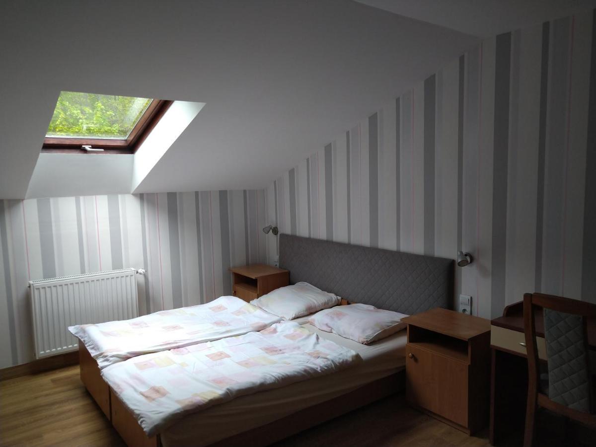 Dworek Lesny Kudowa-Zdrój Extérieur photo